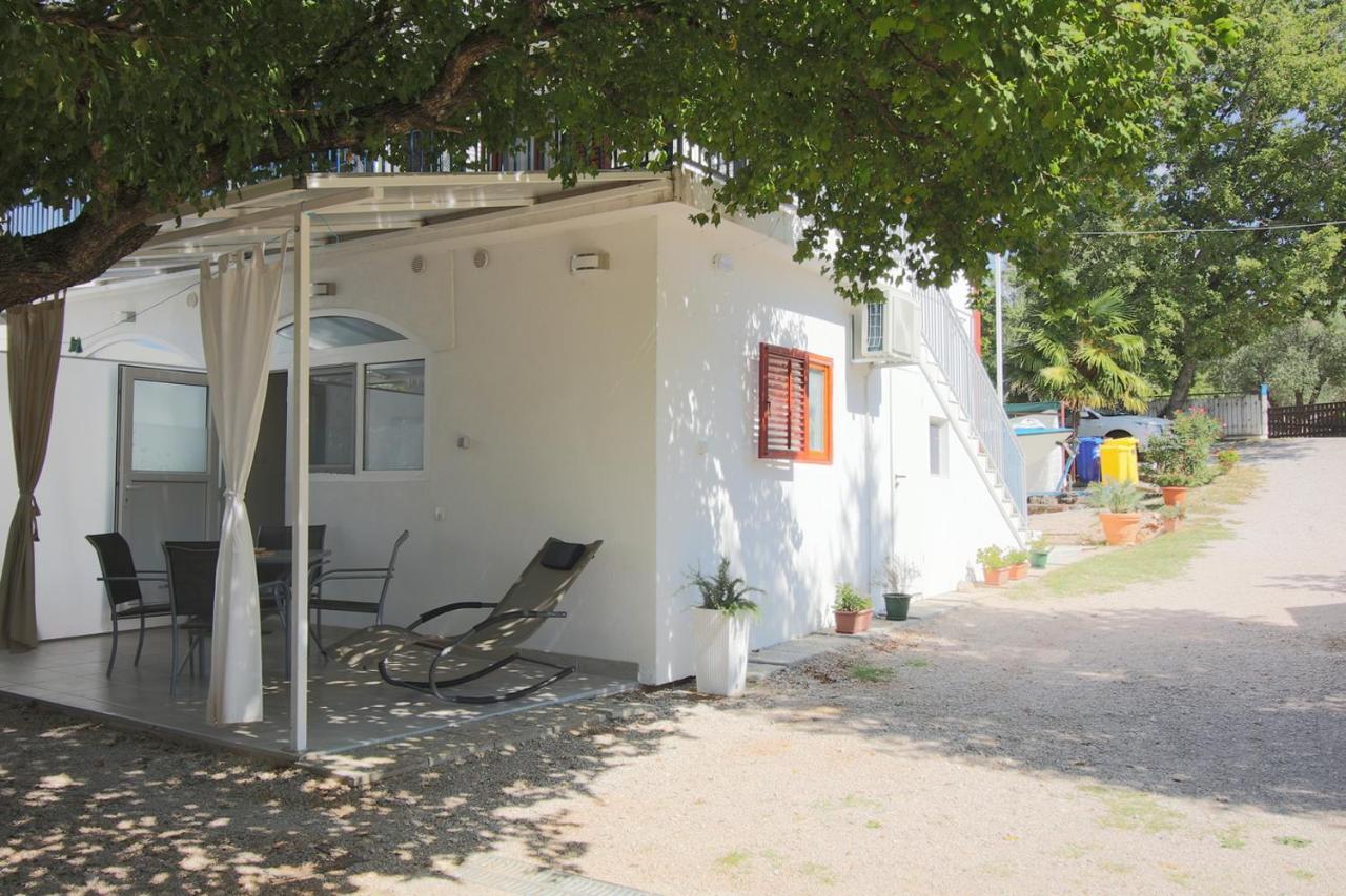 Apartmani Niessner Malinska Ngoại thất bức ảnh
