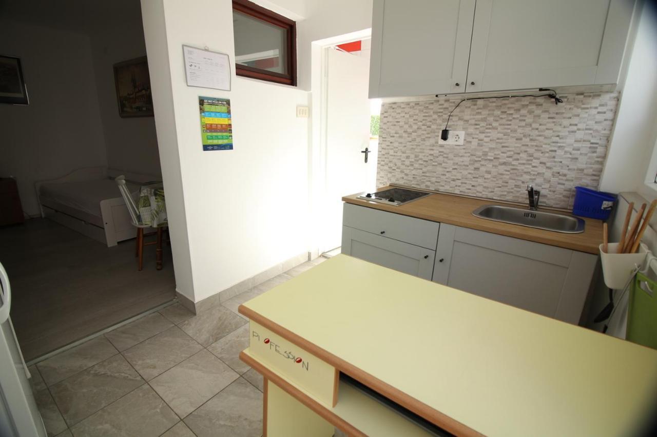 Apartmani Niessner Malinska Ngoại thất bức ảnh